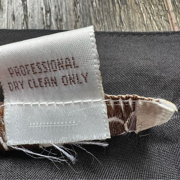 Vintage 1980’s Pia Rucci 100% Silk Wrap Skirt Black and Ivory Size 12 - Picture 10 of 12